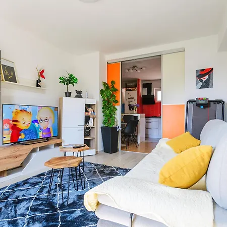 Apartment Fancy - Near The Bridge