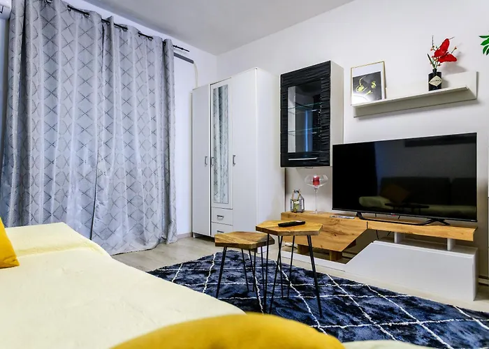 Fancy - Near The Bridge Apartment Zadar